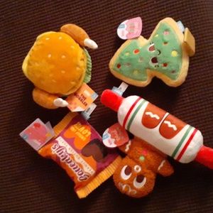 Set of 4 Bark dog toys